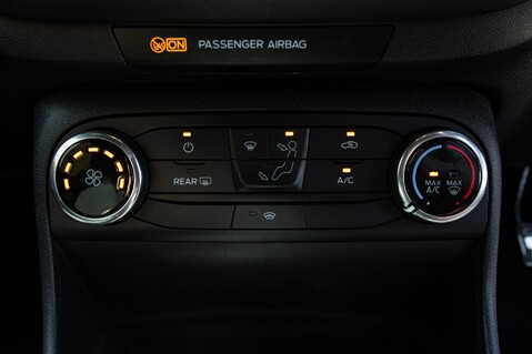 Ford Fiesta ST-LINE 29