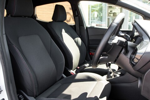 Ford Fiesta ST-LINE 27