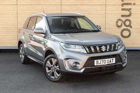 Suzuki Vitara SZ-T BOOSTERJET MHEV 1