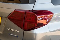 Suzuki Vitara SZ-T BOOSTERJET MHEV 9