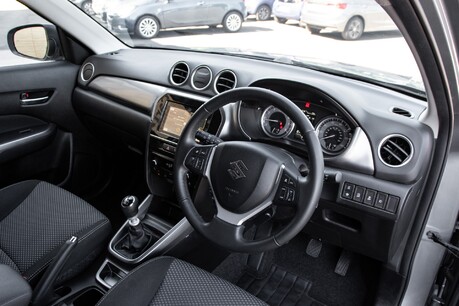 Suzuki Vitara SZ-T BOOSTERJET MHEV