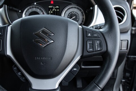 Suzuki Vitara SZ-T BOOSTERJET MHEV 20