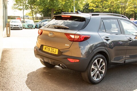 Kia Stonic CRDI 3 ISG 8