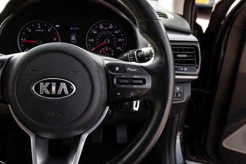Kia Stonic CRDI 3 ISG 20