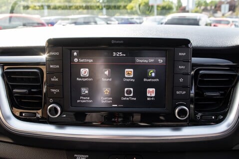 Kia Stonic CRDI 3 ISG 24
