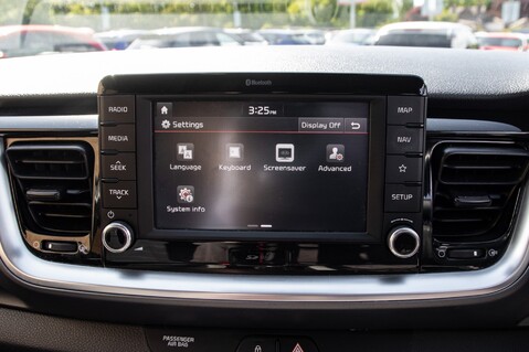 Kia Stonic CRDI 3 ISG 25