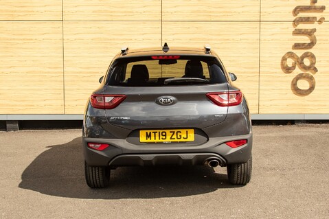 Kia Stonic CRDI 3 ISG 6