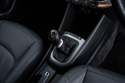Kia Rio 4 ISG 29