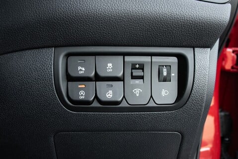 Kia Rio 4 ISG 16