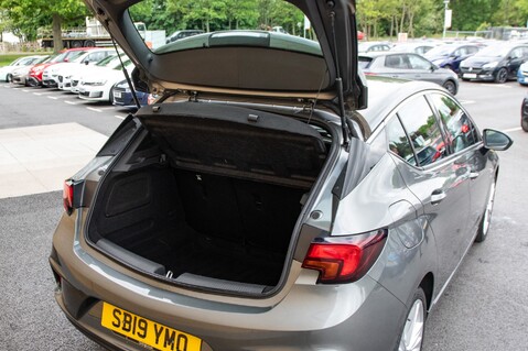 Vauxhall Astra SRI VX-LINE NAV 33