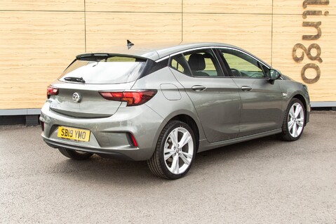 Vauxhall Astra SRI VX-LINE NAV 2