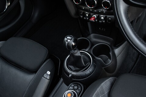 Mini Hatch COOPER S 34