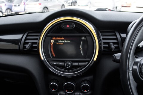 Mini Hatch COOPER S 24