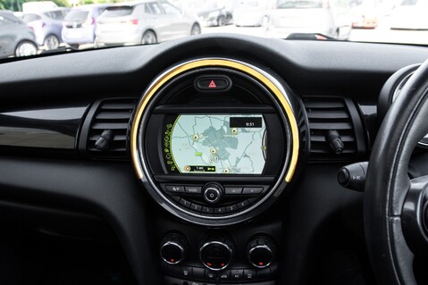 Mini Hatch COOPER S 30