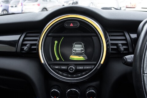 Mini Hatch COOPER S 31