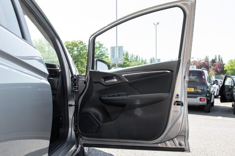 Honda Jazz I-VTEC SE NAVI 14