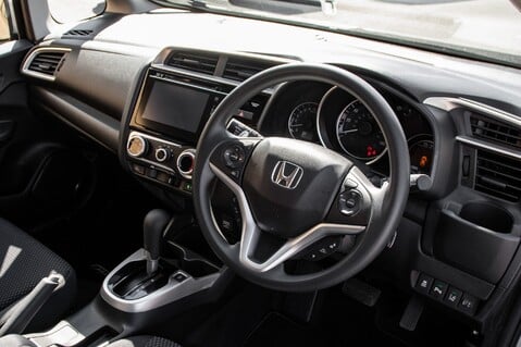 Honda Jazz I-VTEC SE NAVI 4