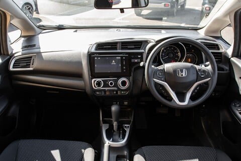 Honda Jazz I-VTEC SE NAVI 3