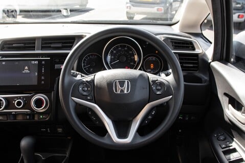 Honda Jazz I-VTEC SE NAVI 21