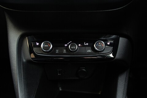 Vauxhall Corsa ELITE PREMIUM 33