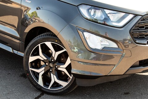 Ford Ecosport ST-LINE 11