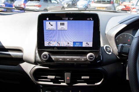 Ford Ecosport ST-LINE 25