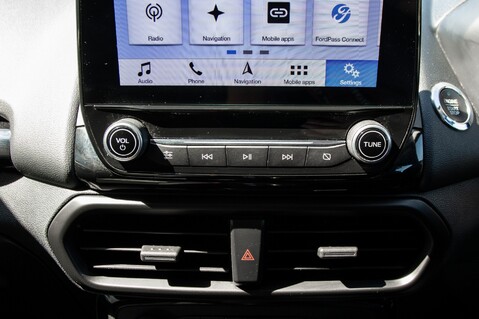 Ford Ecosport ST-LINE 31