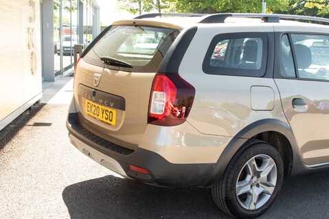 Dacia Logan STEPWAY COMFORT TCE 8