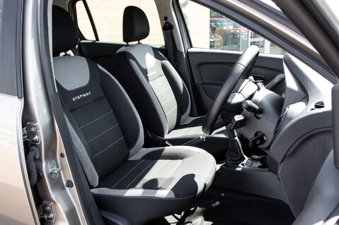 Dacia Logan STEPWAY COMFORT TCE 30