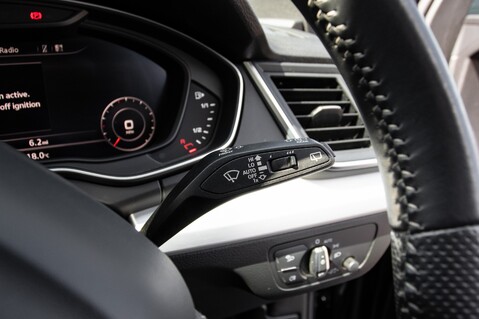 Audi Q5 TDI QUATTRO S LINE 18