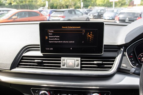Audi Q5 TDI QUATTRO S LINE 24