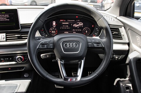 Audi Q5 TDI QUATTRO S LINE 21