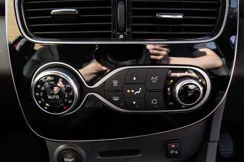 Renault Clio DYNAMIQUE S NAV DCI 33