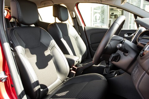 Renault Clio DYNAMIQUE S NAV DCI 31