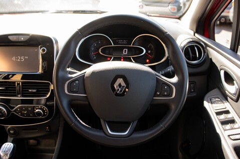 Renault Clio DYNAMIQUE S NAV DCI 21