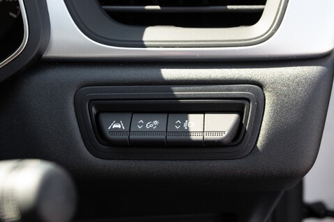 Renault Captur LIMITED TCE 16