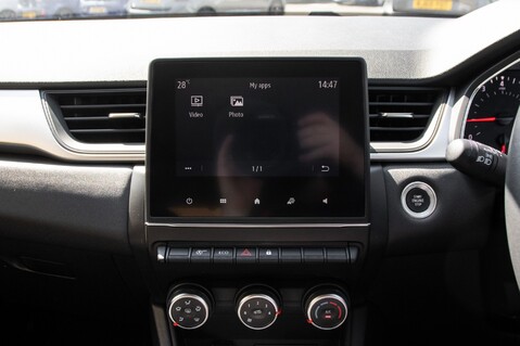 Renault Captur LIMITED TCE 26