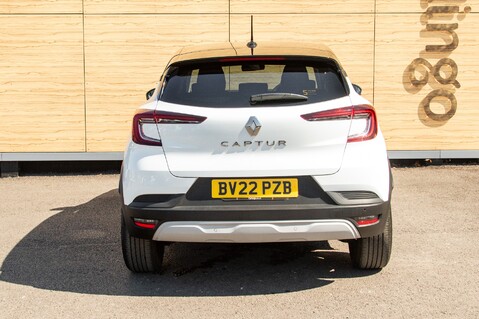 Renault Captur LIMITED TCE 6