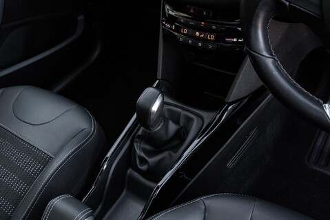 Peugeot 2008 ALLURE PREMIUM 33
