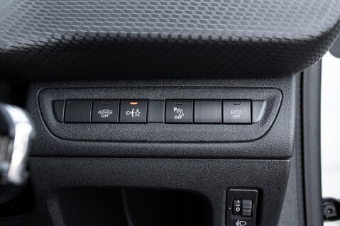 Peugeot 2008 ALLURE PREMIUM 16