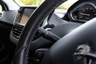 Peugeot 2008 ALLURE PREMIUM 17
