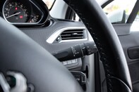 Peugeot 2008 ALLURE PREMIUM 18
