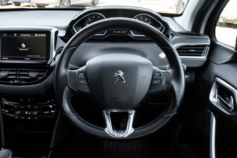 Peugeot 2008 ALLURE PREMIUM 21