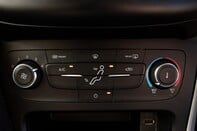 Ford Focus ZETEC EDITION 33