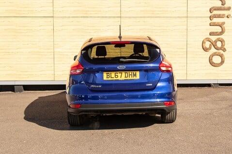 Ford Focus ZETEC EDITION 6