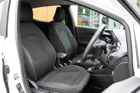 Ford Fiesta TITANIUM 29