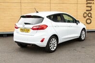 Ford Fiesta TITANIUM 2