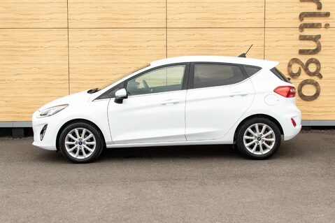 Ford Fiesta TITANIUM 13