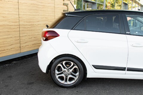 Hyundai i20 T-GDI PLAY 7