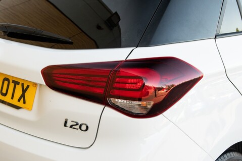 Hyundai i20 T-GDI PLAY 9